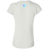 Fly Kitten Back in White T-Shirt with Medallion on Back